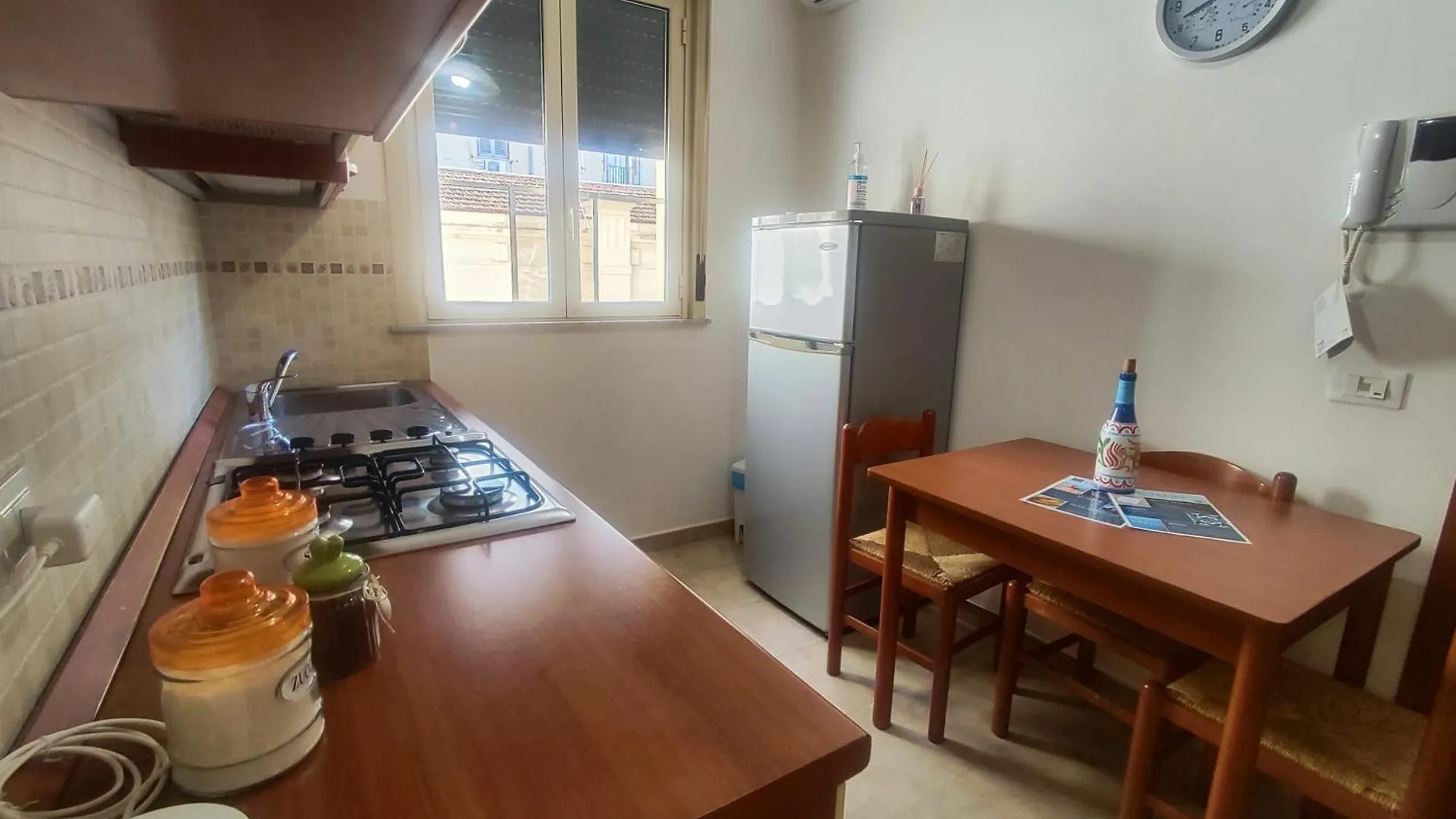 Apartment Politeama Guest House Palermo Gelsomino Italy